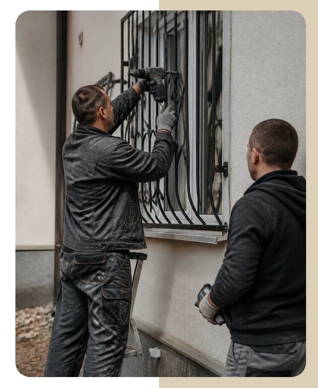Установка наружных решеток в Боровичах от 5107 р. | Дверной